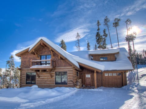 Powder Ridge Oglala 2B, Exterior