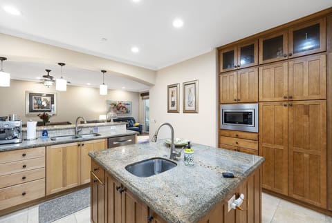 Great open floorplan with kitchen open to family room and living room