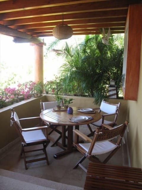 Dinning area with nice wind as the condo is in a penthouse