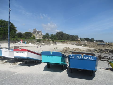 Beach nearby, sun loungers