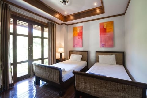 3 Bed Villa (TG40) on Beach Front Resort