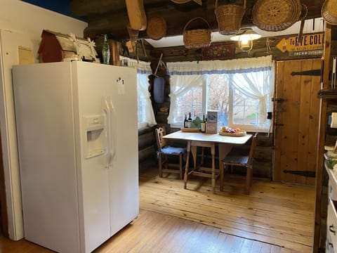 Another view of kitchen.