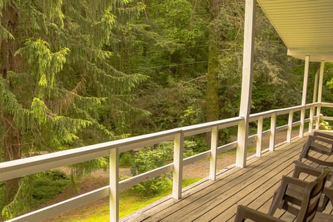 Upstairs wrap around porch