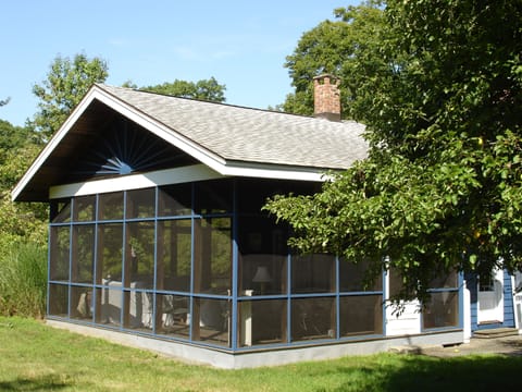 Historic Warren/Kent Home House in Warren