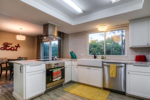 Enjoy making your favorite meals in this newly remodeled kitchen.