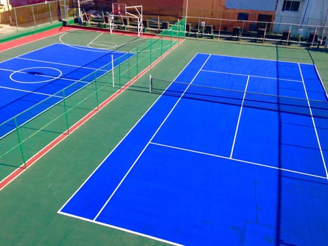 Sport court