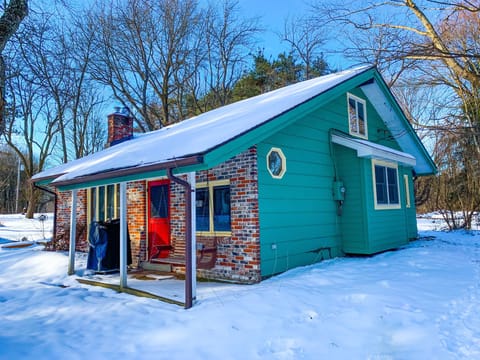 A cozy home base for enjoying winter