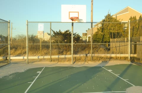 Sport court