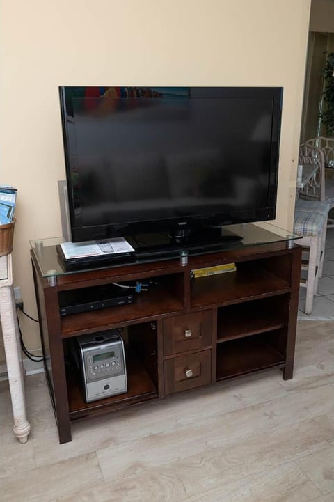 Phoenix X Unit 302 Resort Entertainment Center