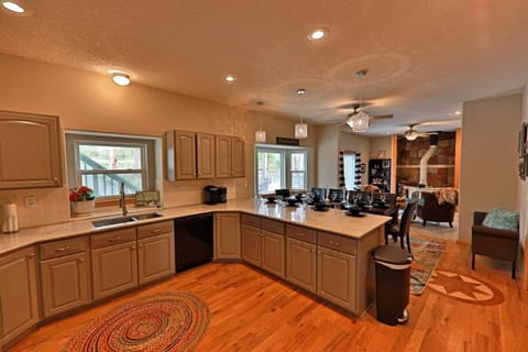 Fully equipped kitchen with granite countertops. 