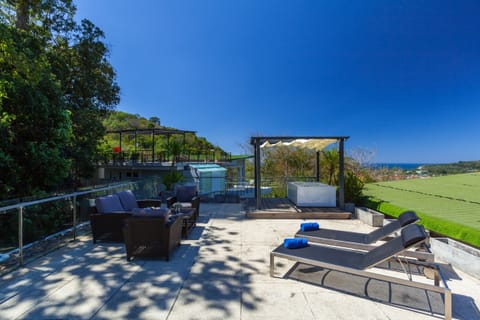 Luxury 3-bed penthouse breathtaking view