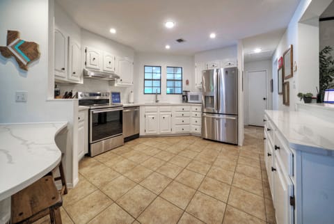 Kitchen updated 2023