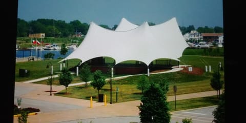 many festivals and concerts at Black River Landing