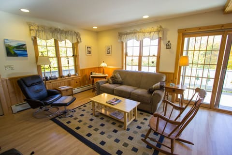 Ski Haus - German Style Chalet in Newry Maine. Close to hiking, skiing and XC Chalet in Newry