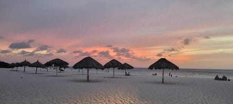 Beach nearby, sun loungers, beach towels