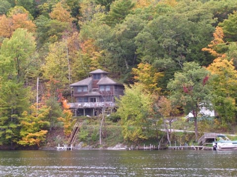 Exterior viewed from the lake