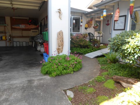 Back porch with ramp. For wheel chair