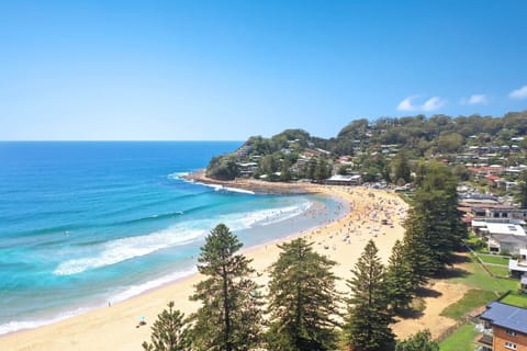 Beach nearby, sun loungers