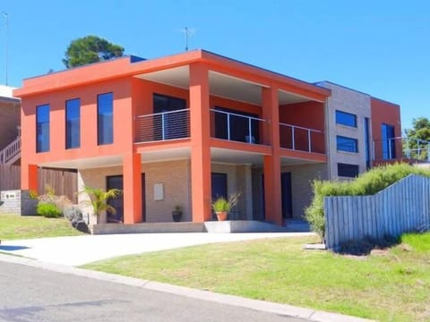 Lakes Entrance Highland Apartment 