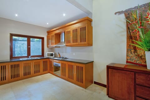 2 BR Modern Minimalist Pool Villa Canggu