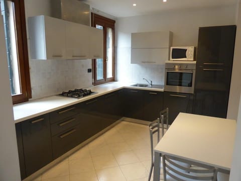 Newly installed kitchen