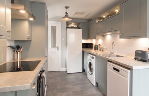 Fridge/Freezer, washing machine, dishwasher, microwave and toaster