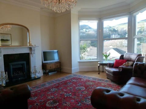 Elegant yet spacious front room