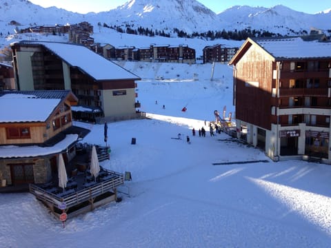 Snow and ski sports