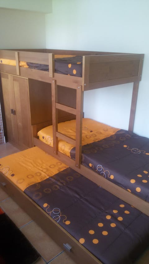 3 bedrooms, iron/ironing board, travel crib, free WiFi