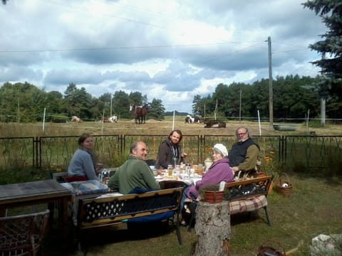 Outdoor dining