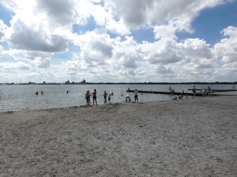 Beach nearby, sun loungers