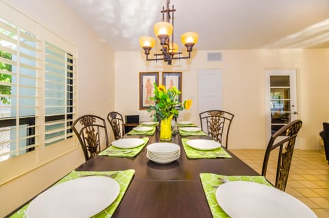 Dining Room with table that expands to seat 8-10 comfortably.