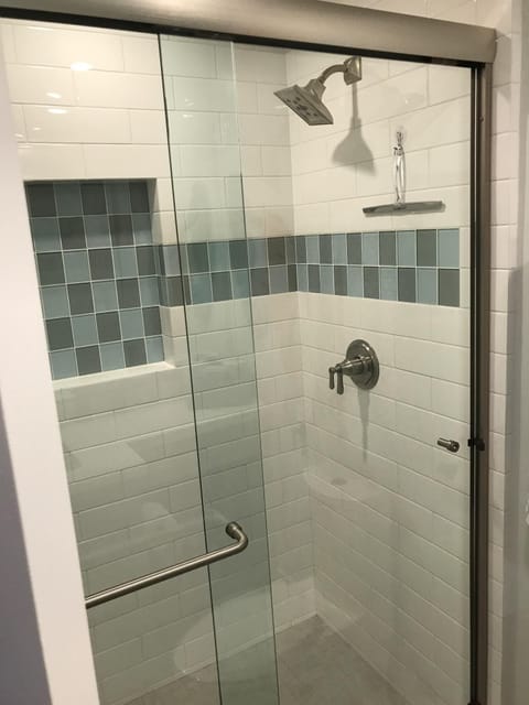 Shower in 2nd bath