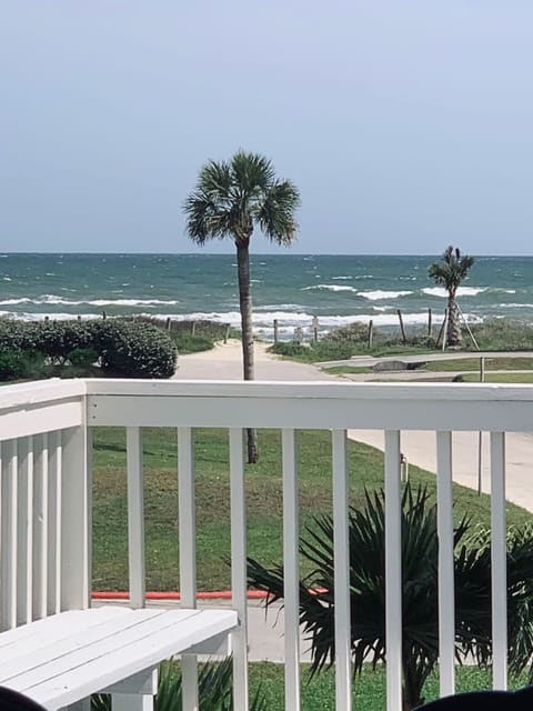 Beach/ocean view