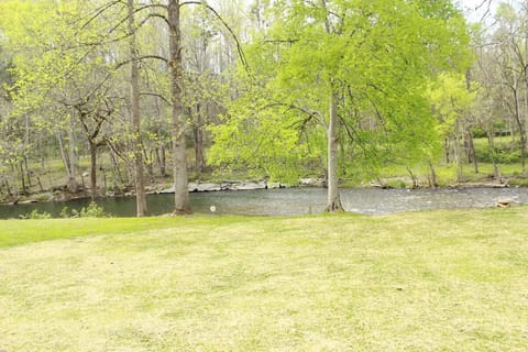 7057bf84-9dd7-43d3-938e-bbf0e74504c7