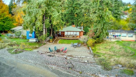 Aerial picture of Pearl's Beach House