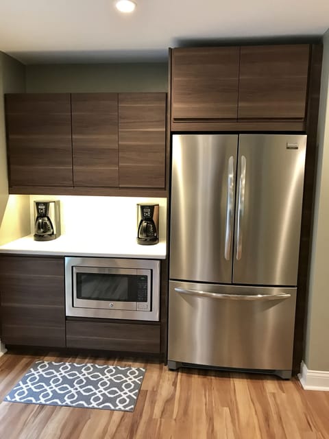 Main Level Wet bar and Fridge