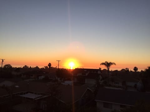 2014 Thanksgiving Day Sunset (photo courtesy of guest)