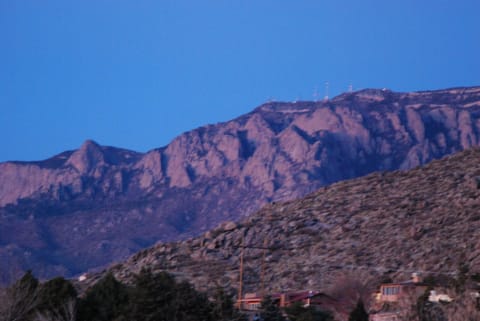 Sandia (Watermelon Hue) Sunset