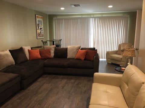 Family Room w/cozy sectional sofa