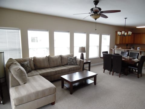 Living/dining area
Typical 3 BR unit-All units are furnished similarly