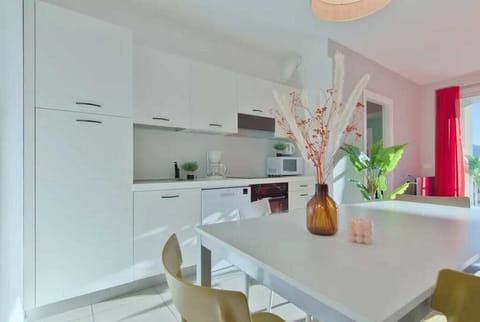 Kitchen and dining room