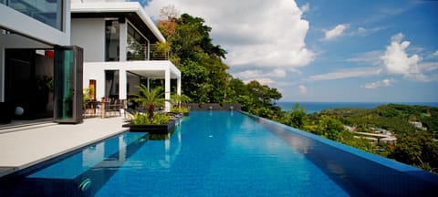 Outdoor pool, an infinity pool