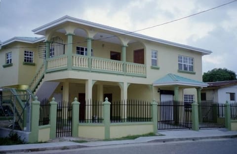 Lewis Family Home Vacation Rental