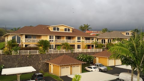 Outside of the building seen from Alii Drive