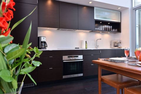 Bright and Spacious fully equipped kitchen