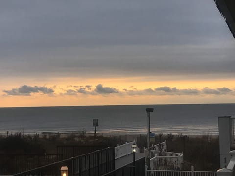 Beach/ocean view