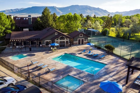 Seasonal outdoor pool, a heated pool