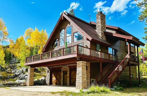 Exterior view of the front of the home.