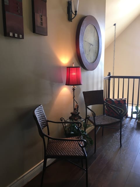 Seating area on landing in front of the Master